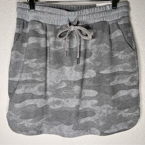 Maurices camo skirt ▪️ NWT 🖤drawstring elastic waist 🖤 pockets 🖤 small